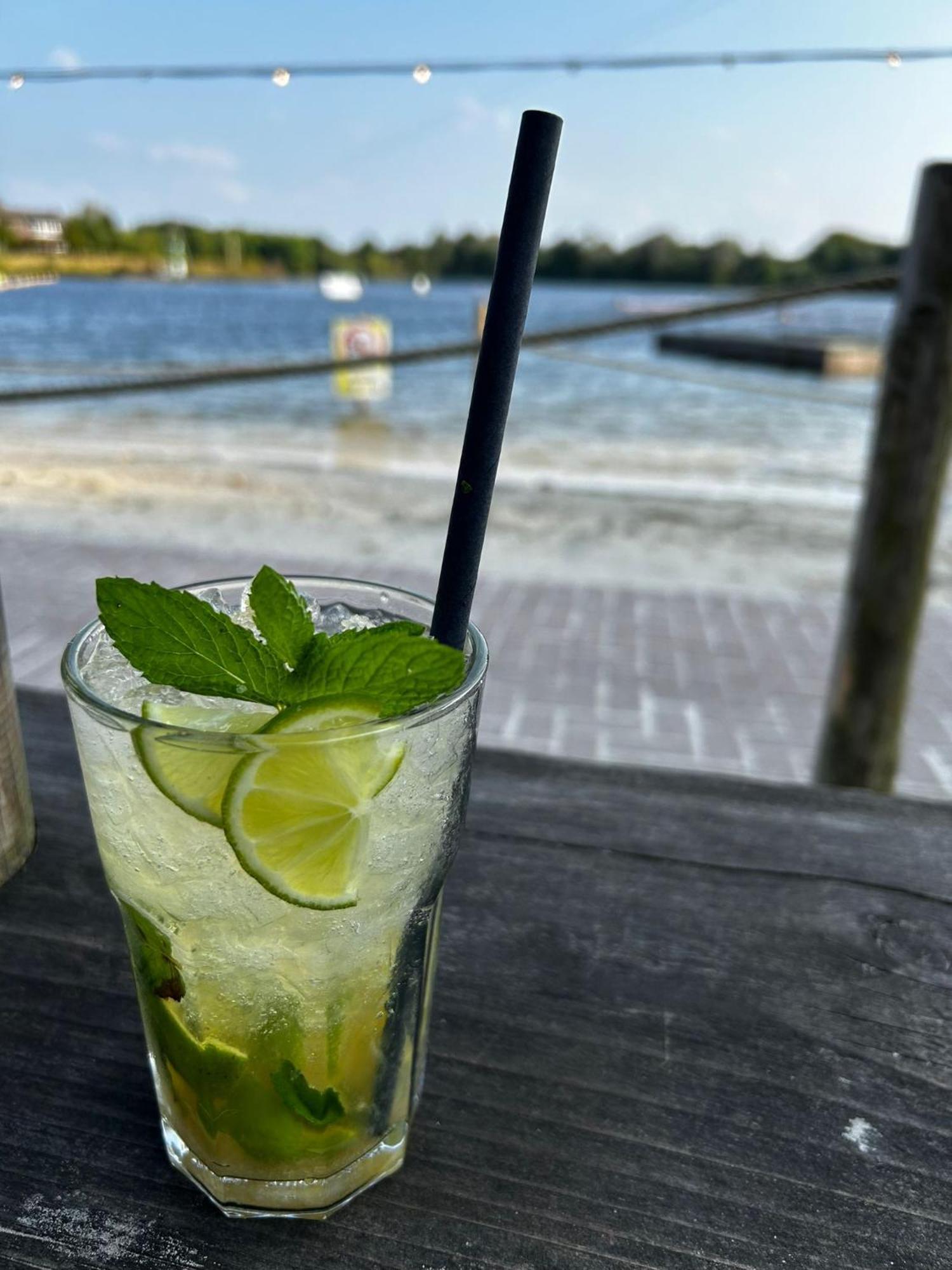 Ferienhaus Ella Am See Aurich Eksteriør billede